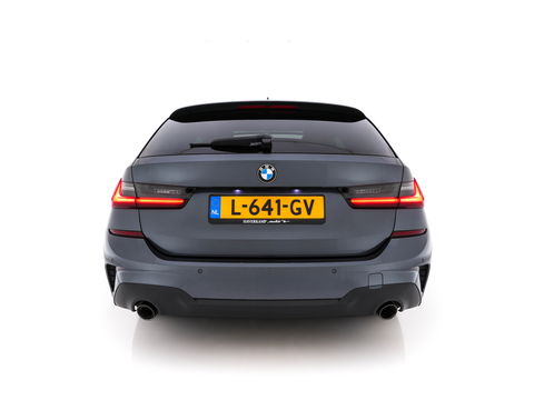 BMW 3 Serie Touring 320e M-Sportpack Business Edition Plus (Plug-In) (INCL-BTW) *PANO | LASER-LED | LEATHER | HEATED-SPORTSEATS | HARMAN/KARDON | VIRTUAL-COCKPIT | AMBIENT-LIGHT | NAVI-FULLMAP | DAB+ | 18''ALU*