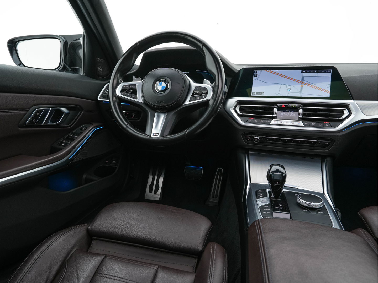 BMW 3 Serie Touring 320e M-Sportpack Business Edition Plus (Plug-In) (INCL-BTW) *PANO | LASER-LED | LEATHER | HEATED-SPORTSEATS | HARMAN/KARDON | VIRTUAL-COCKPIT | AMBIENT-LIGHT | NAVI-FULLMAP | DAB+ | 18''ALU*