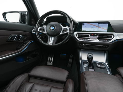 BMW 3 Serie Touring 320e M-Sportpack Business Edition Plus (Plug-In) (INCL-BTW) *PANO | LASER-LED | LEATHER | HEATED-SPORTSEATS | HARMAN/KARDON | VIRTUAL-COCKPIT | AMBIENT-LIGHT | NAVI-FULLMAP | DAB+ | 18''ALU*