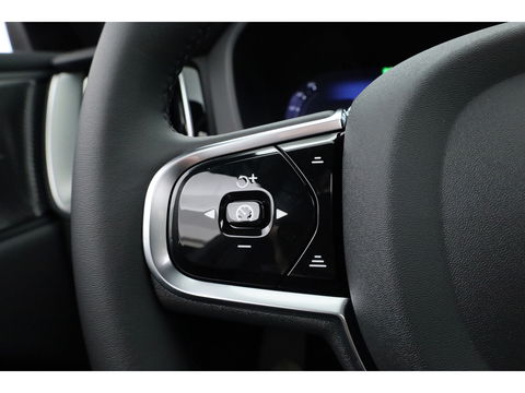 Volvo XC60 2.0 T8 Plug-in hybrid AWD Plus Black Edition | Pano | Head up | 360 Camera | Blis | Acc | H&K Audio | Mem stoelen |