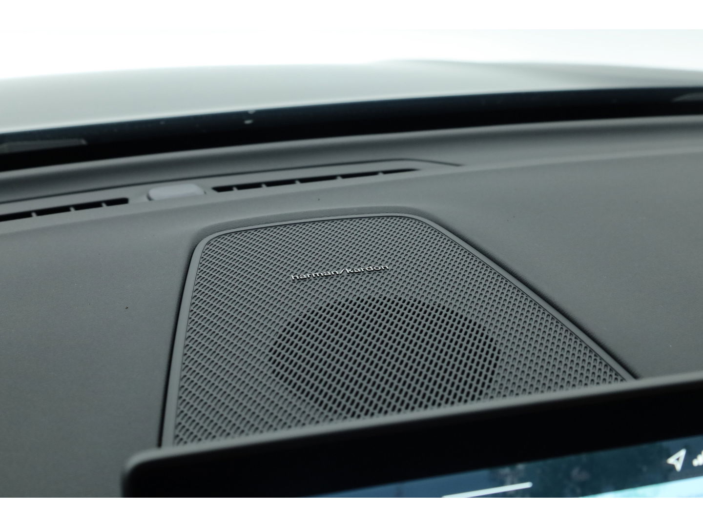 Volvo XC60 2.0 T8 Plug-in hybrid AWD Plus Black Edition | Pano | Head up | 360 Camera | Blis | Acc | H&K Audio | Mem stoelen |