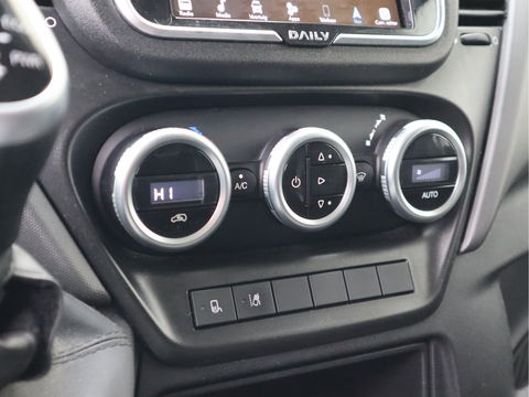 Iveco Daily 40C18 3.0 Hi-Matic Automaat Euro 6 Bakwagen - Laadklep 1000kg