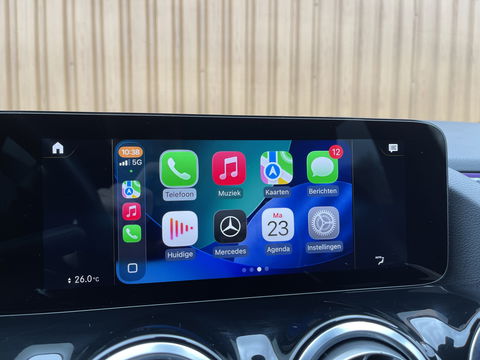 Mercedes-Benz B-Klasse 200 Business Solution AMG | Sfeerverlichting | Apple Carplay | Android Auto | DAB | Rijmodus Regeling | Adaptieve Cruise Control | Lane Assist |