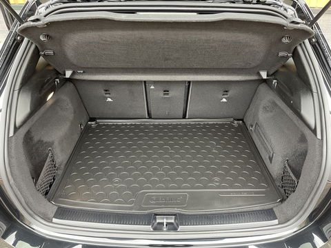 Mercedes-Benz B-Klasse 200 Business Solution AMG | Sfeerverlichting | Apple Carplay | Android Auto | DAB | Rijmodus Regeling | Adaptieve Cruise Control | Lane Assist |