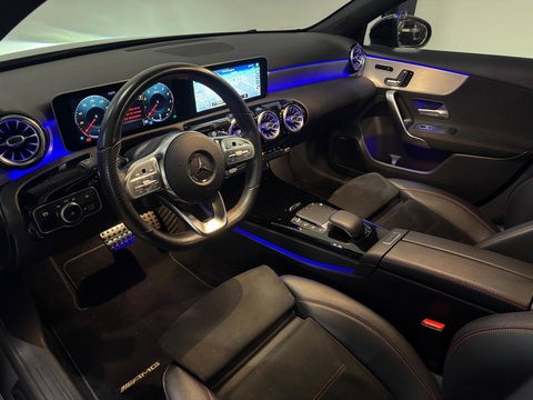 Mercedes-Benz A-Klasse 180 Business Solution AMG PANO KEYLESS