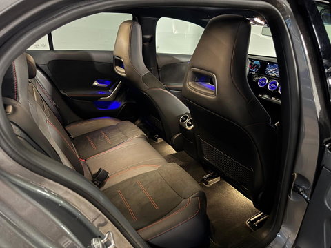 Mercedes-Benz A-Klasse 180 Business Solution AMG PANO KEYLESS