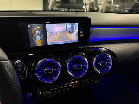Mercedes-Benz A-Klasse 180 Business Solution AMG PANO KEYLESS