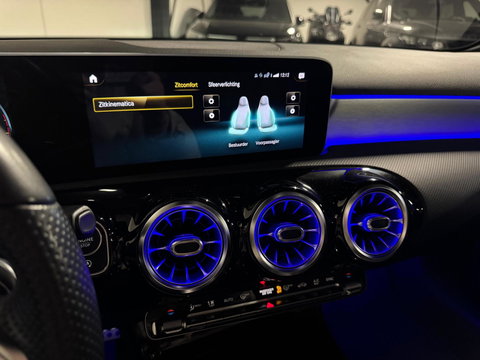 Mercedes-Benz A-Klasse 180 Business Solution AMG PANO KEYLESS