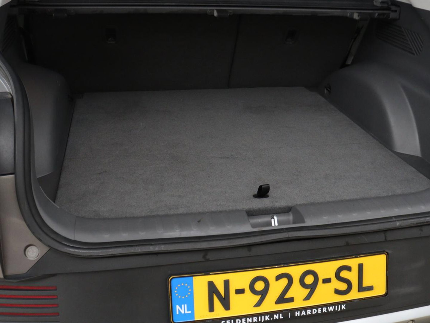 Hyundai IONIQ 5 Connect 58 kWh | SOH 91% | Warmtepomp | Stoelverwarming | Adaptive cruise | Bose Sound | Camera | Carplay | Half leder | Vehicle-to-load | Keyless | Navigatie | Full LED