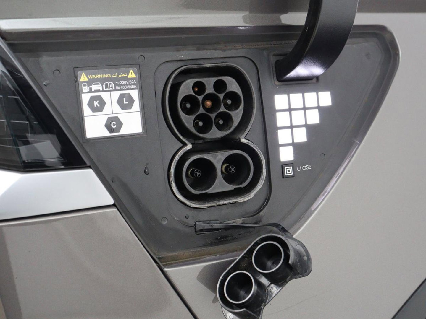 Hyundai IONIQ 5 Connect 58 kWh | SOH 91% | Warmtepomp | Stoelverwarming | Adaptive cruise | Bose Sound | Camera | Carplay | Half leder | Vehicle-to-load | Keyless | Navigatie | Full LED