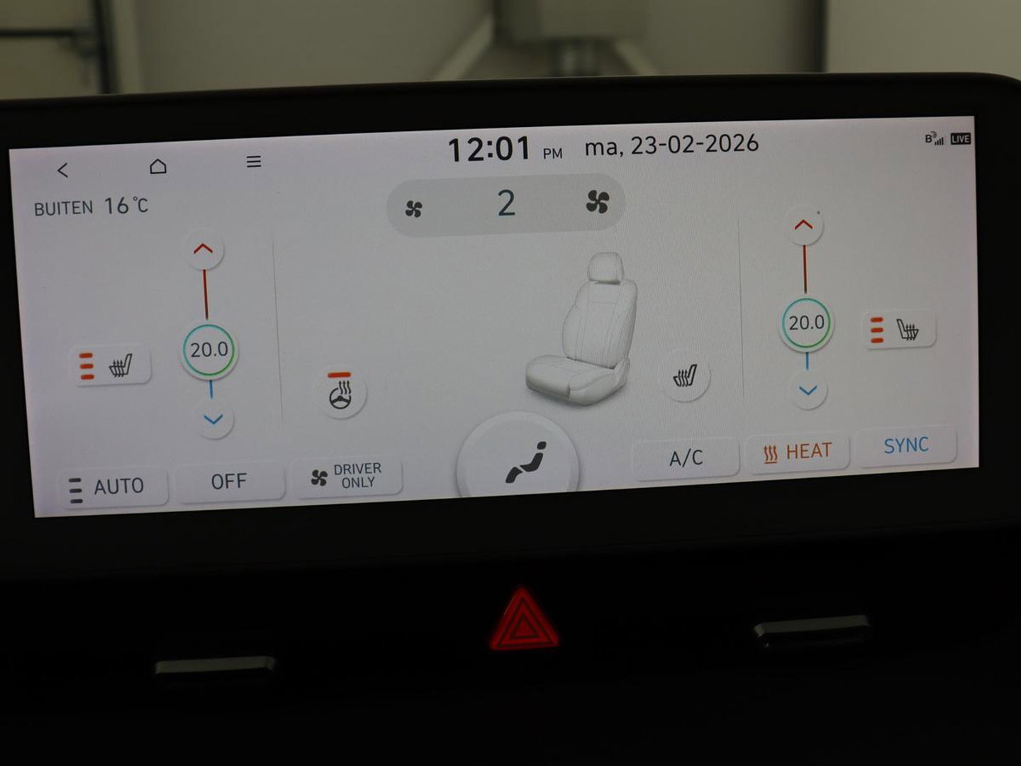 Hyundai IONIQ 5 Connect 58 kWh | SOH 91% | Warmtepomp | Stoelverwarming | Adaptive cruise | Bose Sound | Camera | Carplay | Half leder | Vehicle-to-load | Keyless | Navigatie | Full LED