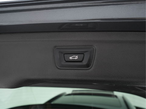 BMW 3 Serie Touring 320e M-Sportpack Business Edition Plus (Plug-In) (INCL-BTW) *PANO | LASER-LED | LEATHER | HEATED-SPORTSEATS | HARMAN/KARDON | VIRTUAL-COCKPIT | AMBIENT-LIGHT | NAVI-FULLMAP | DAB+ | 18''ALU*