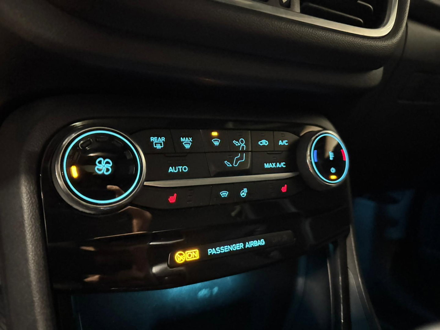 Ford Puma 1.0 EcoBoost Hybrid ST-Line X PANO KEYLESS CAM