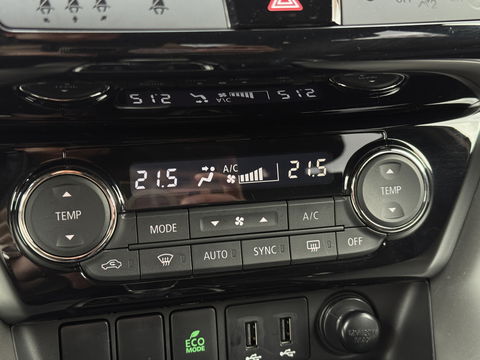 Mitsubishi Eclipse Cross 1.5 DI-T Intense | Origineel Nederlands | 1e Eigenaar! | Apple Carplay | Android Auto | Trekhaak | Lane Assist | DAB | Head-Up Display |