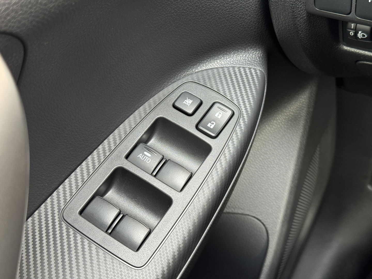 Mitsubishi Eclipse Cross 1.5 DI-T Intense | Origineel Nederlands | 1e Eigenaar! | Apple Carplay | Android Auto | Trekhaak | Lane Assist | DAB | Head-Up Display |