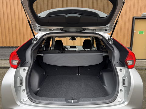 Mitsubishi Eclipse Cross 1.5 DI-T Intense | Origineel Nederlands | 1e Eigenaar! | Apple Carplay | Android Auto | Trekhaak | Lane Assist | DAB | Head-Up Display |