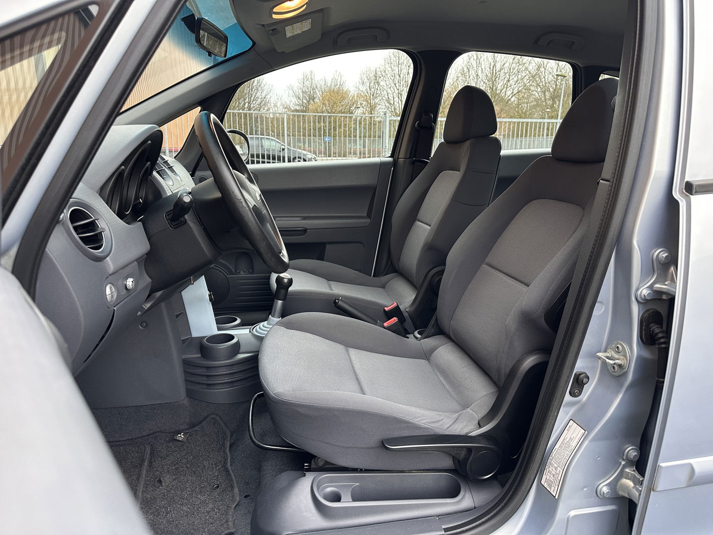 Mitsubishi Colt 1.3 Inform Cool Pack Plus 5-Drs | APK 02-2027 | NAP! | 15" Lichtmetaal | Airconditioning | Isofix | Centrale Deurvergrendeling | Elektrische Ramen voor