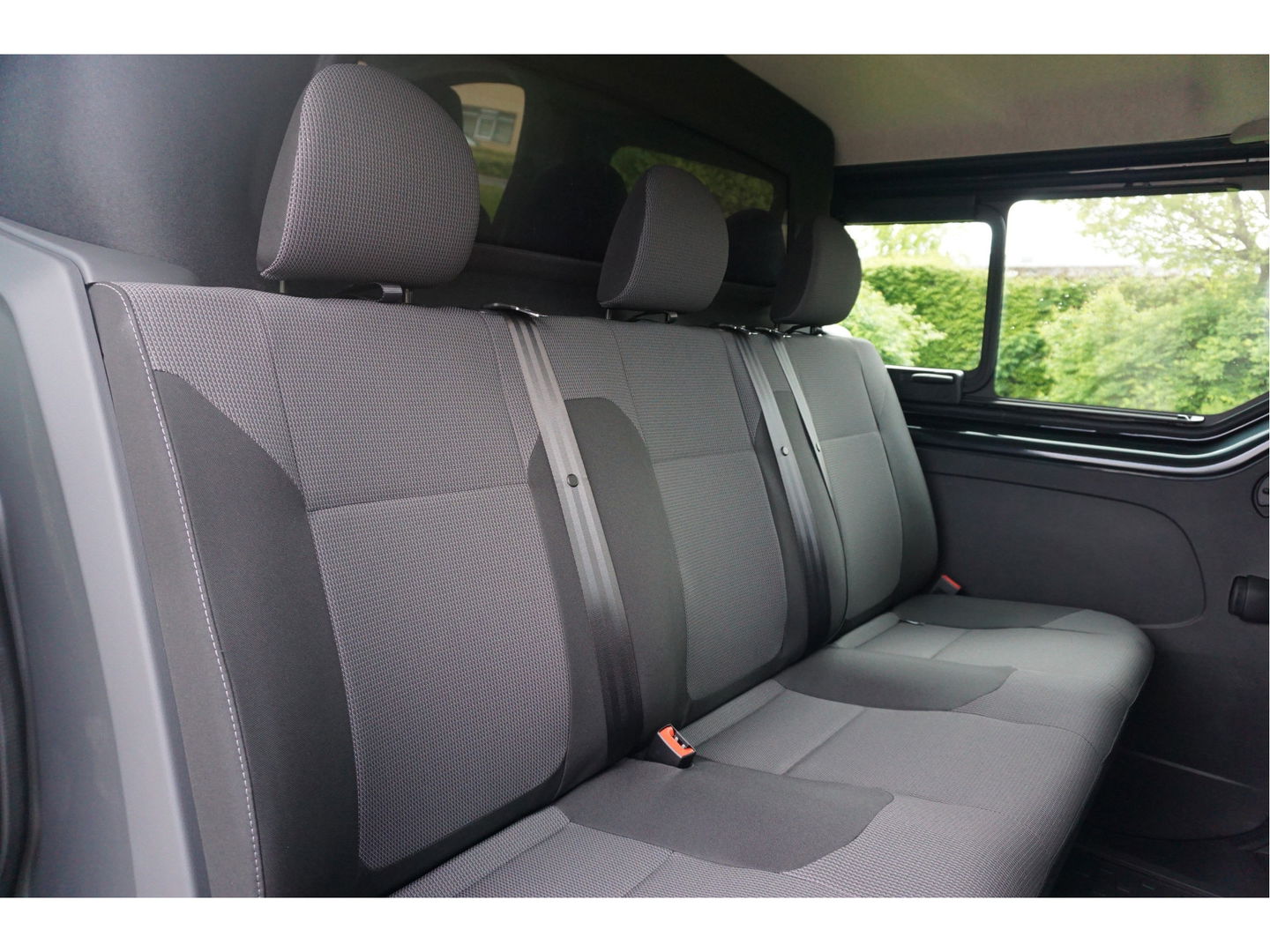 Renault Trafic 170PK L2H1 DC EDC AUT BPM VRIJ!! Navi,  Climate, Cruise, LED, 17" LM!! NR. 609