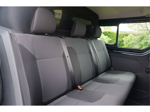 Renault Trafic 170PK L2H1 DC EDC AUT BPM VRIJ!! Navi,  Climate, Cruise, LED, 17" LM!! NR. 609