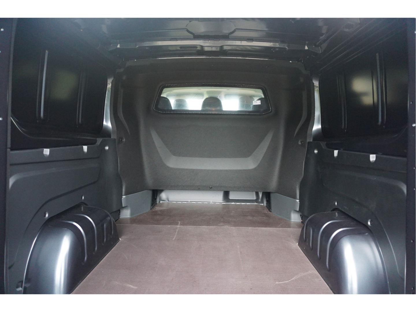 Renault Trafic 170PK L2H1 DC EDC AUT BPM VRIJ!! Navi,  Climate, Cruise, LED, 17" LM!! NR. 609