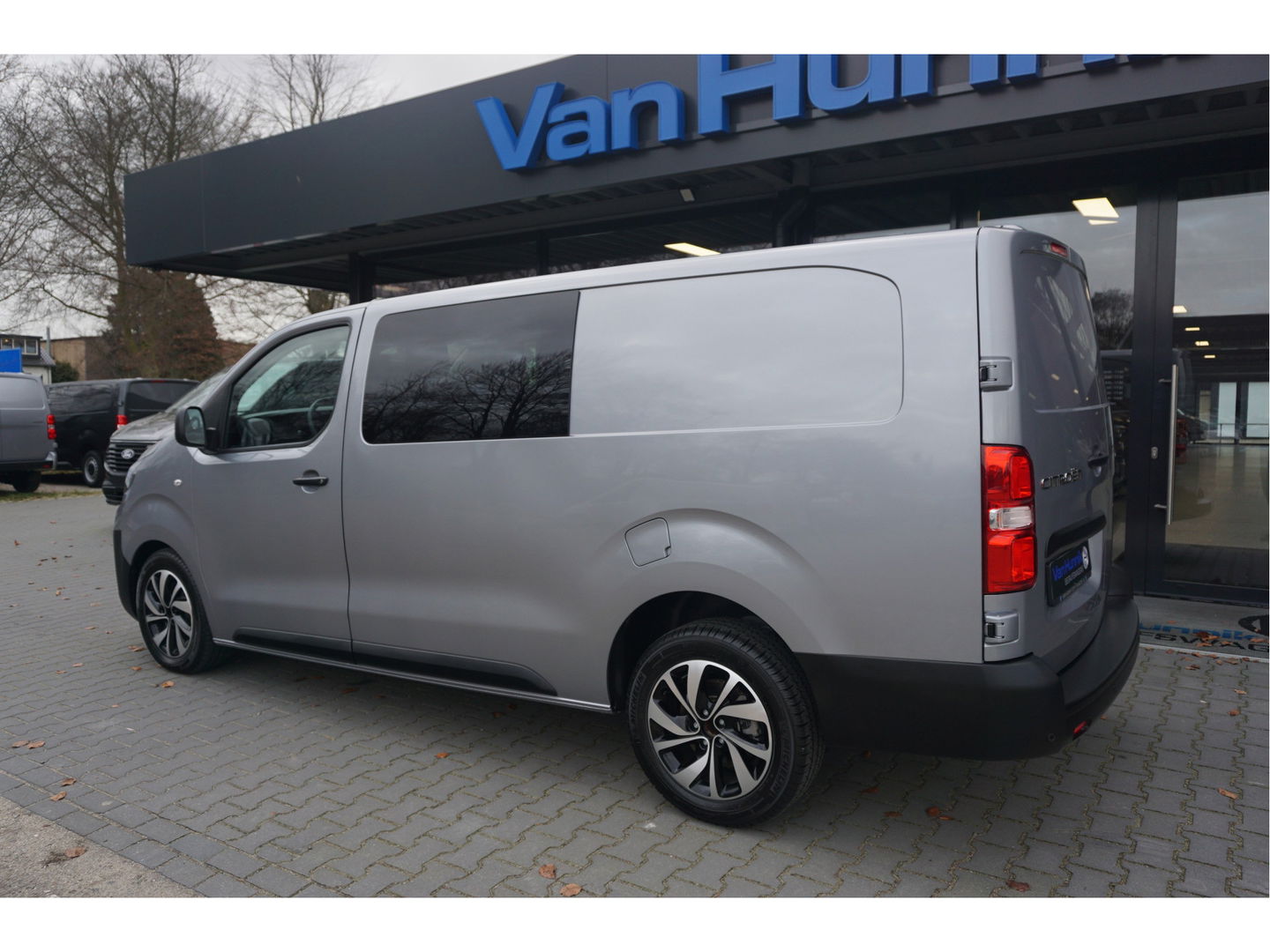 Citroën Jumpy 2.0D 180PK EAT8 Aut L3H1 Dubbel Cabine BPM VRIJ!! Apple CP / Android A, Camera, Airco, 17" LM Velgen!! Nr. B01*