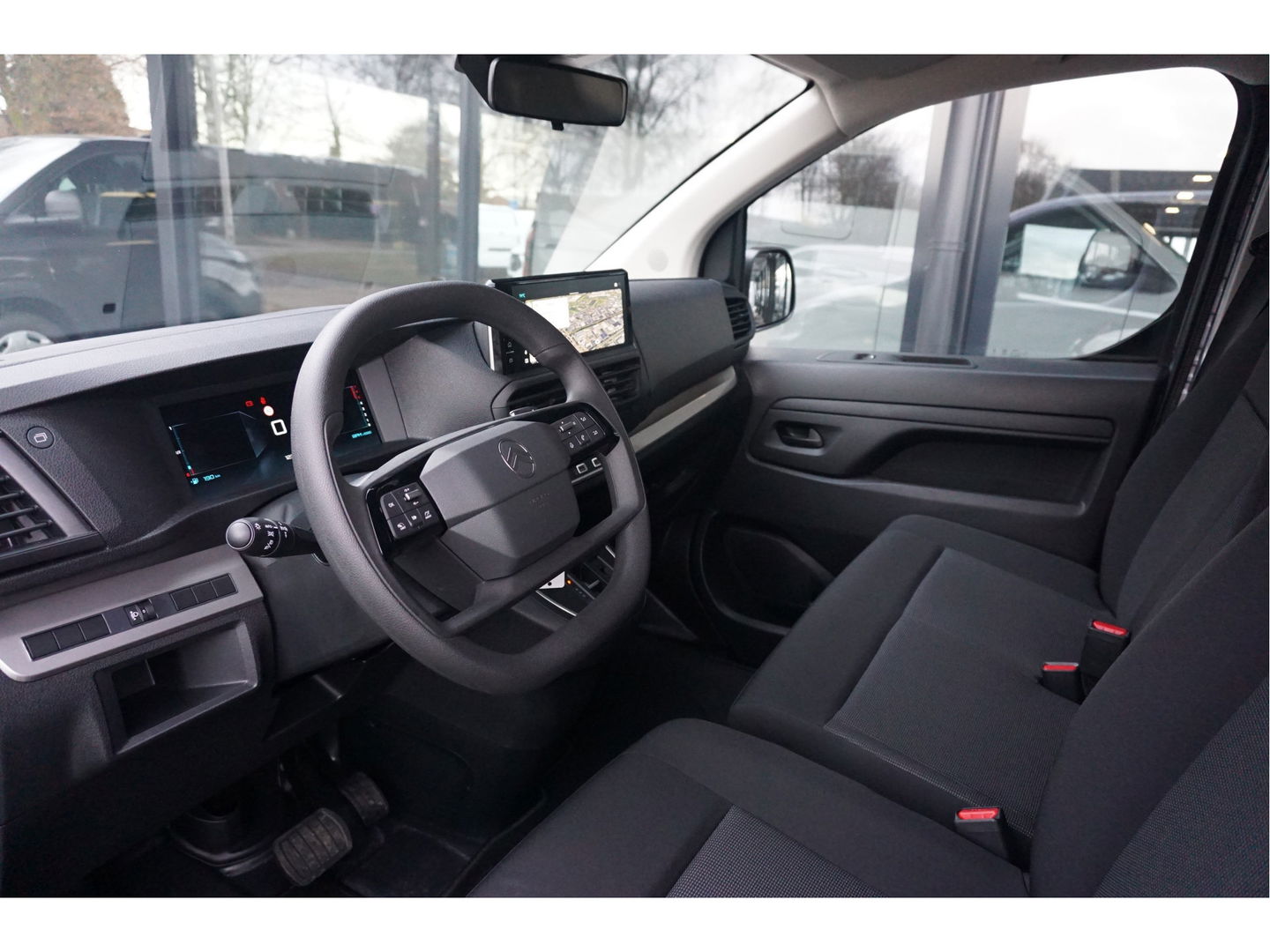 Citroën Jumpy 2.0D 180PK EAT8 Aut L3H1 Dubbel Cabine BPM VRIJ!! Apple CP / Android A, Camera, Airco, 17" LM Velgen!! Nr. B01*