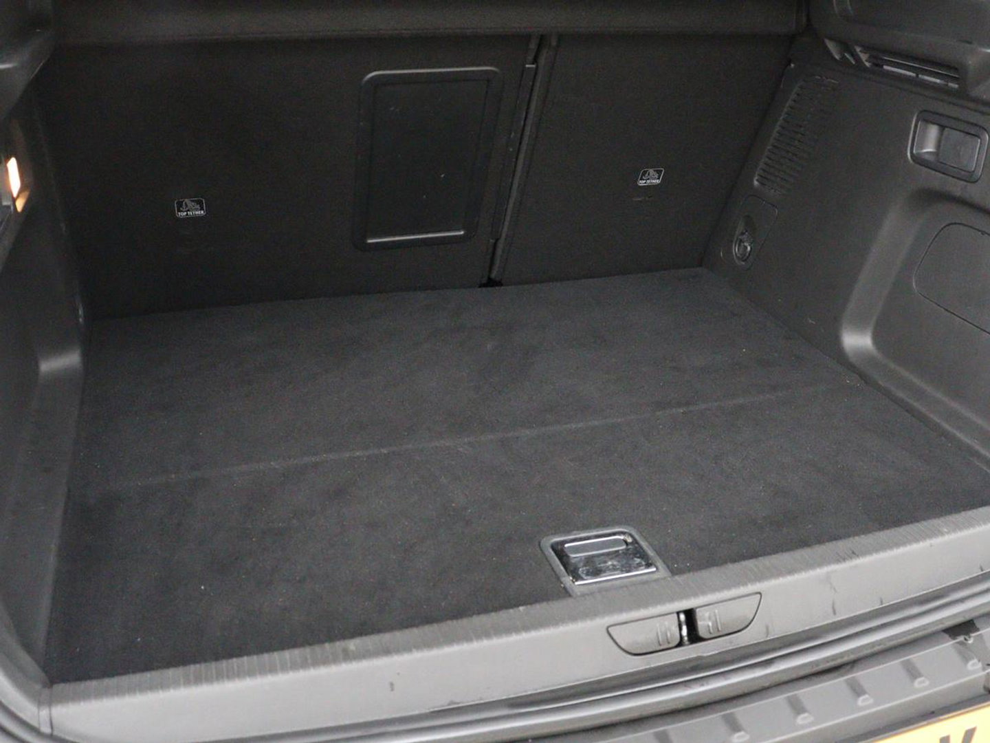 Opel Grandland X 1.6 Turbo Hybrid Business Edition | SOH 95% | Trekhaak | Navigatie | Carplay | Parkeerhulp | Full LED | Cruise control | Bluetooth | Climate control | PHEV | Plug In