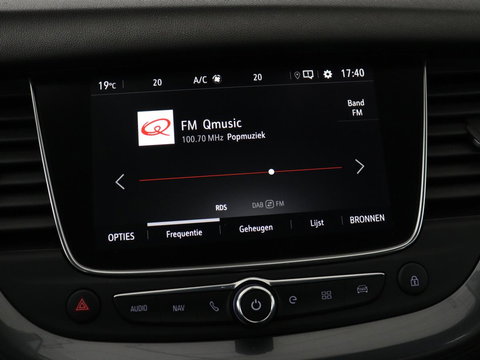 Opel Grandland X 1.6 Turbo Hybrid Business Edition | SOH 95% | Trekhaak | Navigatie | Carplay | Parkeerhulp | Full LED | Cruise control | Bluetooth | Climate control | PHEV | Plug In