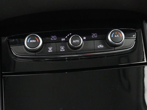 Opel Grandland X 1.6 Turbo Hybrid Business Edition | SOH 95% | Trekhaak | Navigatie | Carplay | Parkeerhulp | Full LED | Cruise control | Bluetooth | Climate control | PHEV | Plug In