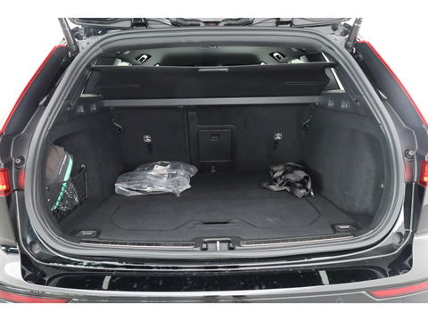 Volvo V60 2.0 T6 Recharge AWD R-Design | Trekhaak | SOH 99,1 | Mem stoelen | camera| Stoel & Stuur verw. |