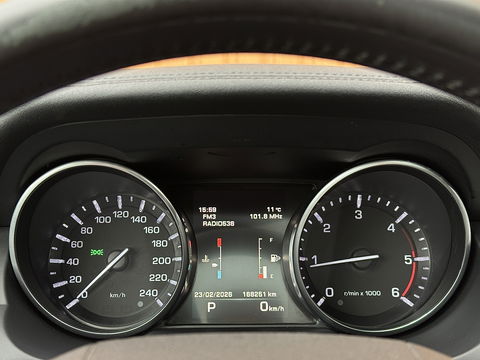 Land Rover Range Rover Evoque 2.2 TD4 4WD Dynamic Business Edition | Panoramadak | Leder | Elektrische Stoelen | Navigatie | Stoelverwarming | 20" Lichtmetaal | Camera | LED |