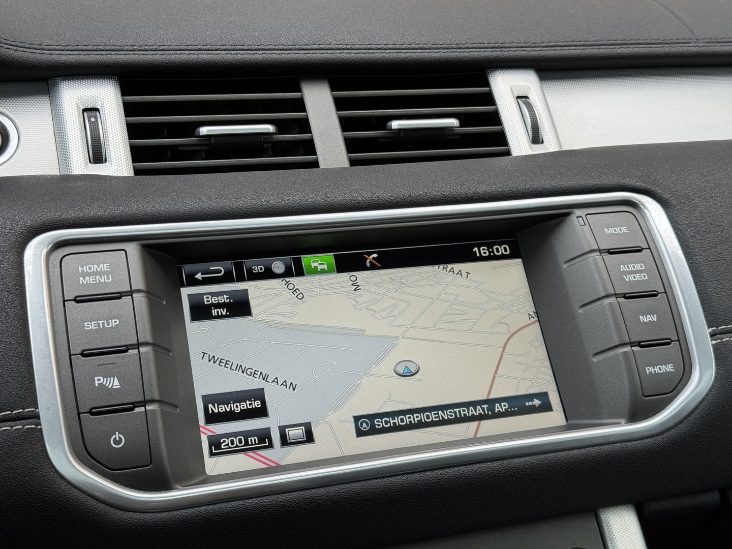 Land Rover Range Rover Evoque 2.2 TD4 4WD Dynamic Business Edition | Panoramadak | Leder | Elektrische Stoelen | Navigatie | Stoelverwarming | 20" Lichtmetaal | Camera | LED |