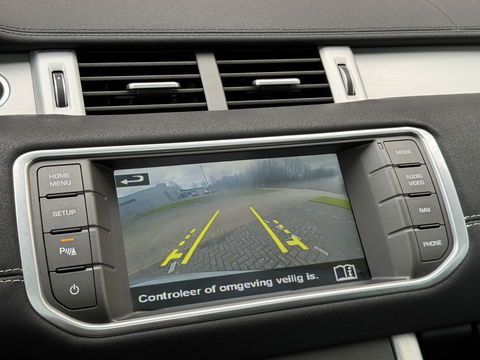 Land Rover Range Rover Evoque 2.2 TD4 4WD Dynamic Business Edition | Panoramadak | Leder | Elektrische Stoelen | Navigatie | Stoelverwarming | 20" Lichtmetaal | Camera | LED |