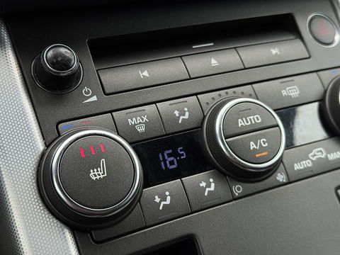 Land Rover Range Rover Evoque 2.2 TD4 4WD Dynamic Business Edition | Panoramadak | Leder | Elektrische Stoelen | Navigatie | Stoelverwarming | 20" Lichtmetaal | Camera | LED |