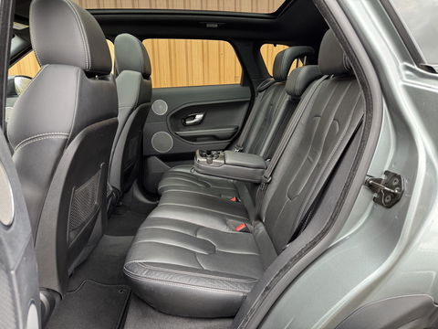 Land Rover Range Rover Evoque 2.2 TD4 4WD Dynamic Business Edition | Panoramadak | Leder | Elektrische Stoelen | Navigatie | Stoelverwarming | 20" Lichtmetaal | Camera | LED |