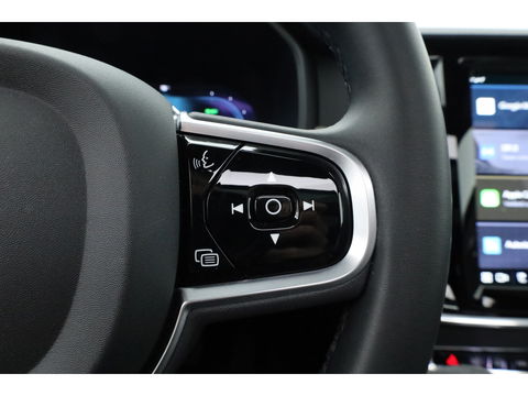 Volvo V90 2.0 T6 Plug-in hybrid AWD Ultimate Dark | Pano | 360 camera | Blis | ACC | H&K Audio | Mem Stoelen |
