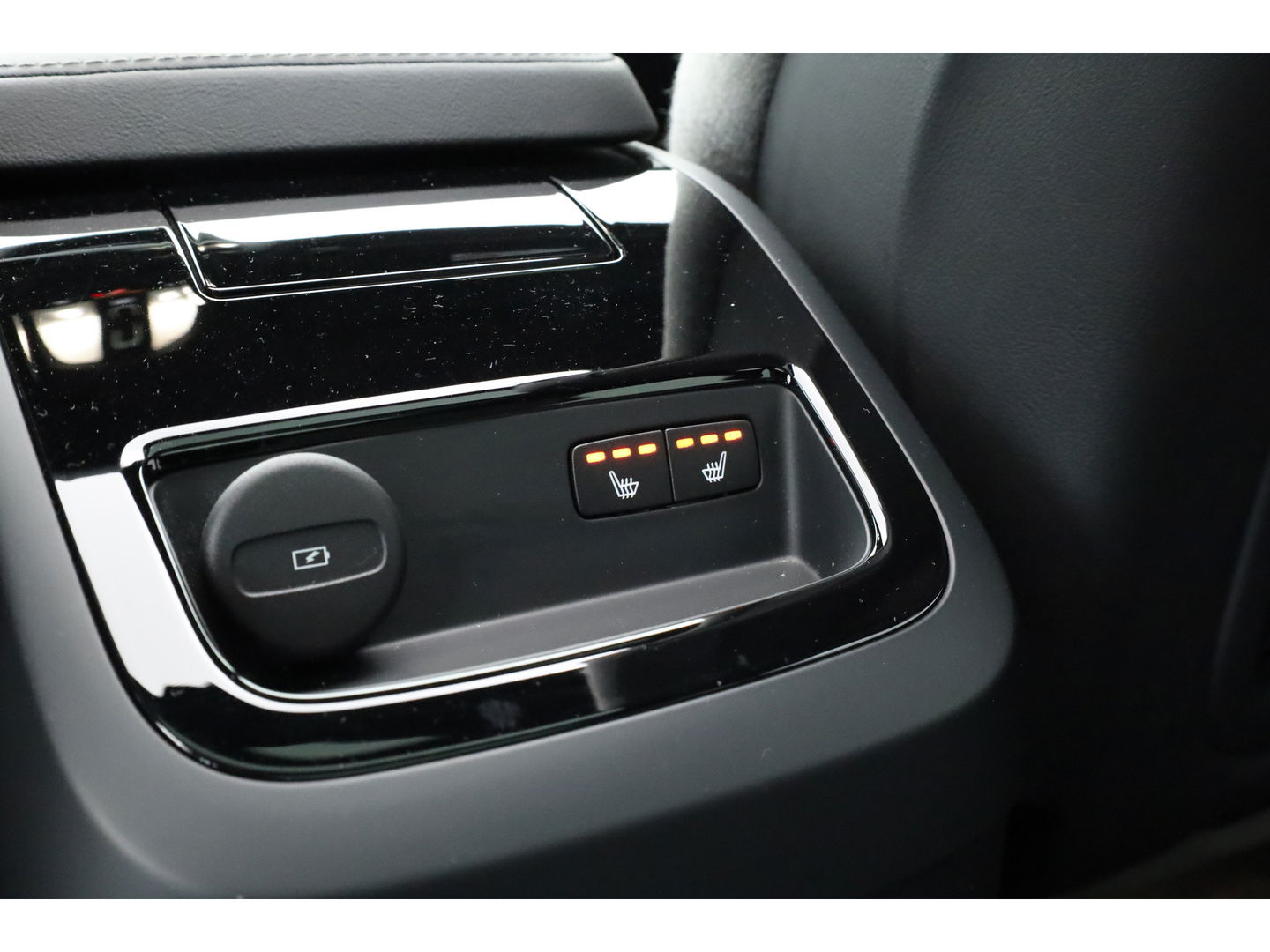 Volvo V90 2.0 T6 Plug-in hybrid AWD Ultimate Dark | Pano | 360 camera | Blis | ACC | H&K Audio | Mem Stoelen |