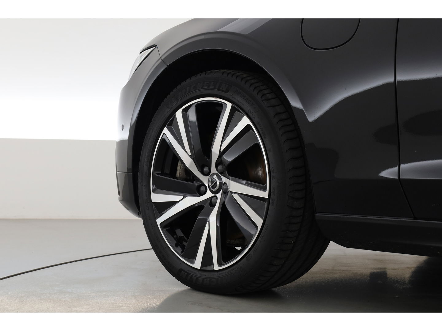 Volvo V90 2.0 T6 Plug-in hybrid AWD Ultimate Dark | Pano | 360 camera | Blis | ACC | H&K Audio | Mem Stoelen |