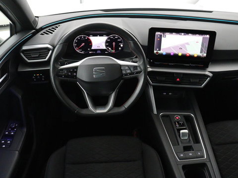 SEAT Leon 1.5 eTSI FR Intens | Carplay | Adaptive cruise | Sfeerverlichting | Navigatie | Parkeerhulp | Dodehoek detectie | Full LED | Climate control | Bluetooth