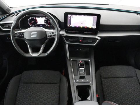 SEAT Leon 1.5 eTSI FR Intens | Carplay | Adaptive cruise | Sfeerverlichting | Navigatie | Parkeerhulp | Dodehoek detectie | Full LED | Climate control | Bluetooth