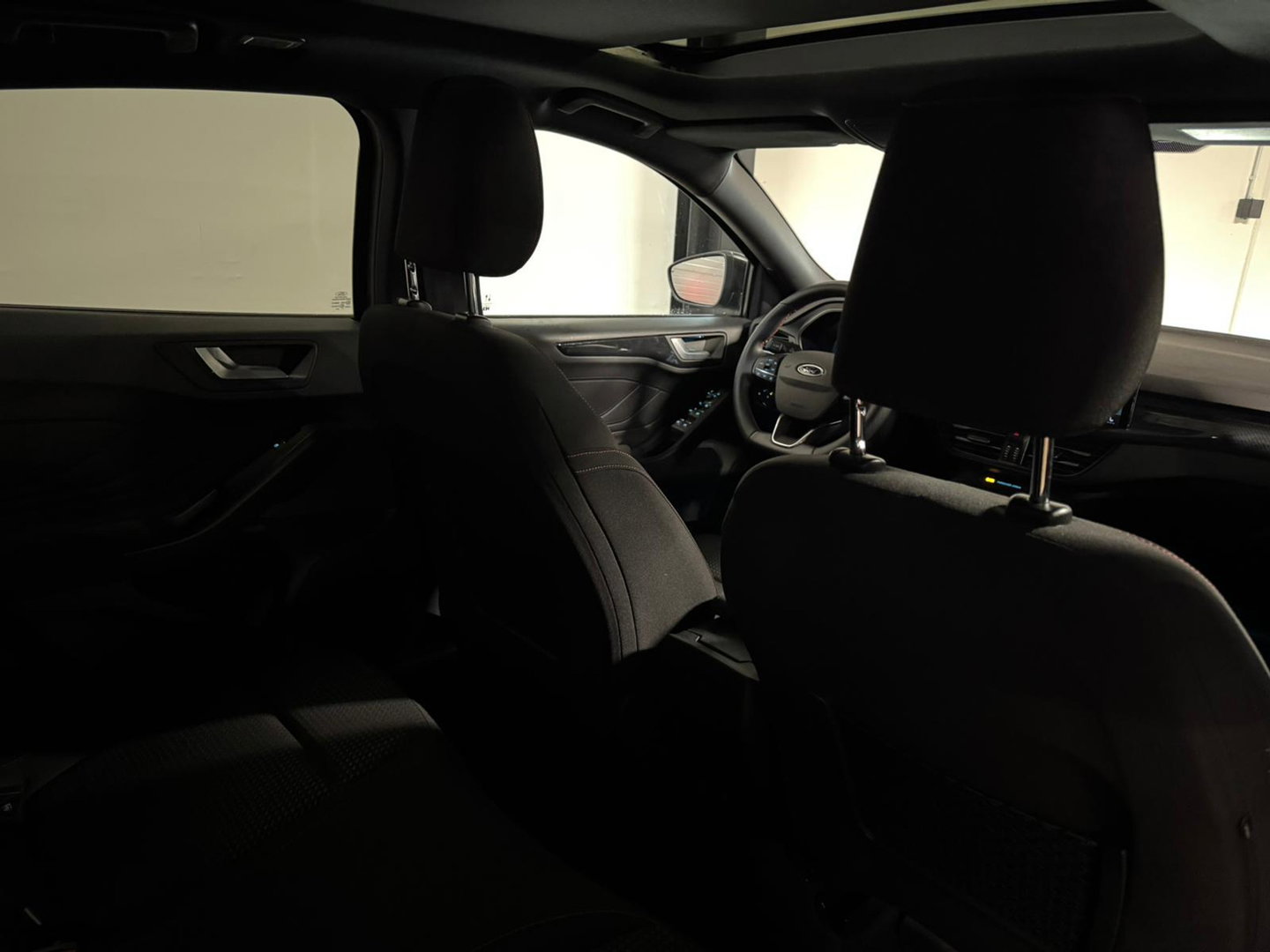 Ford Focus 1.0 EcoBoost Hybrid ST Line X PANO KEYLESS CAM