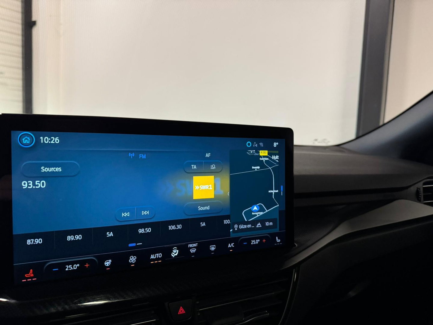 Ford Focus 1.0 EcoBoost Hybrid ST Line X PANO KEYLESS CAM