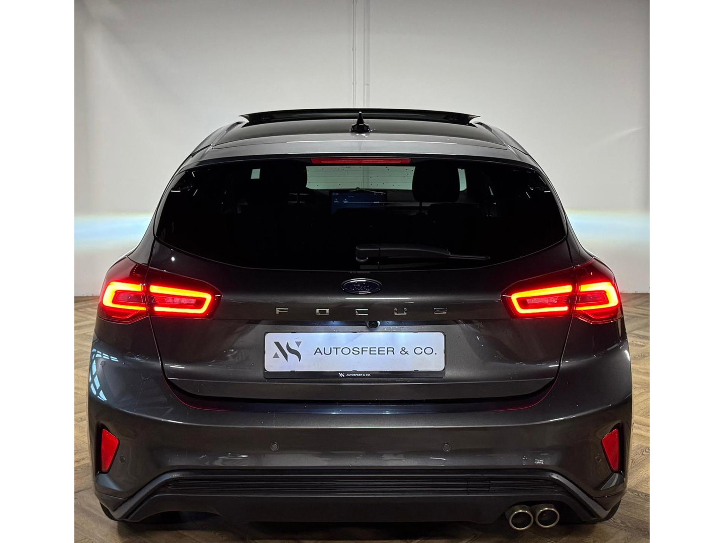 Ford Focus 1.0 EcoBoost Hybrid ST Line X PANO KEYLESS CAM