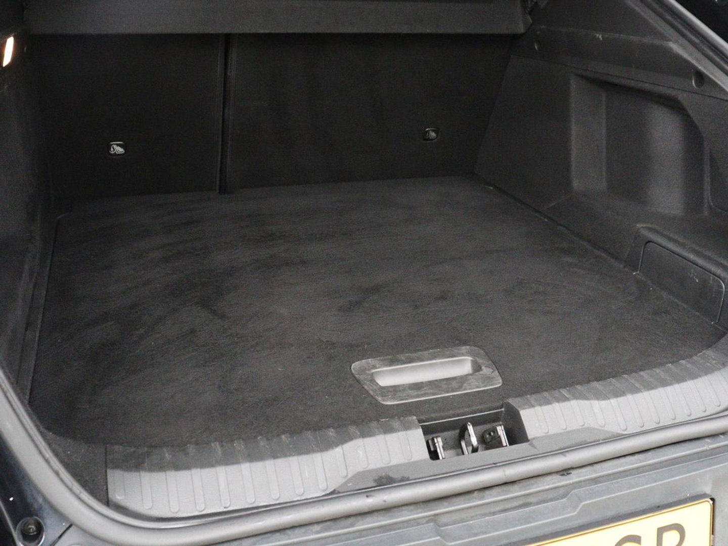 Renault Arkana 1.6 E-Tech Hybrid 145 R.S. Line | Panoramadak | Leder/Alcantara | Trekhaak | Stoelverwarming | Adaptive cruise | Camera | Carplay | Keyless | Park Assist | Full LED | Navigatie