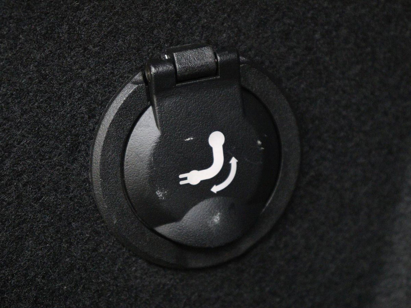 Renault Arkana 1.6 E-Tech Hybrid 145 R.S. Line | Panoramadak | Leder/Alcantara | Trekhaak | Stoelverwarming | Adaptive cruise | Camera | Carplay | Keyless | Park Assist | Full LED | Navigatie