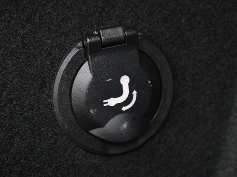 Renault Arkana 1.6 E-Tech Hybrid 145 R.S. Line | Panoramadak | Leder/Alcantara | Trekhaak | Stoelverwarming | Adaptive cruise | Camera | Carplay | Keyless | Park Assist | Full LED | Navigatie