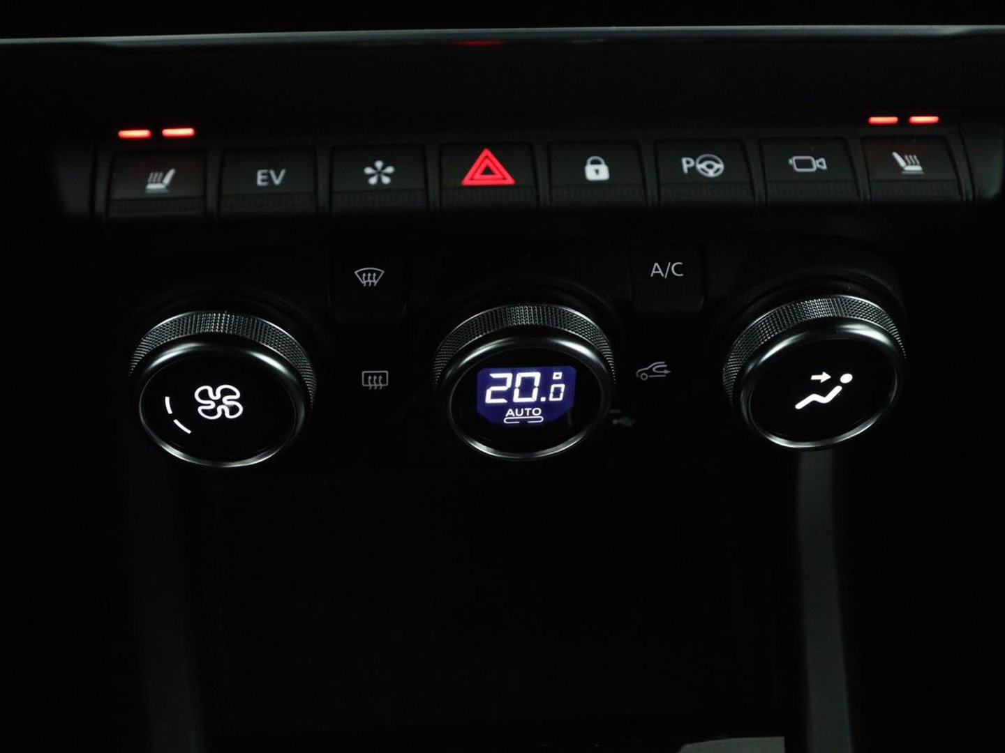 Renault Arkana 1.6 E-Tech Hybrid 145 R.S. Line | Panoramadak | Leder/Alcantara | Trekhaak | Stoelverwarming | Adaptive cruise | Camera | Carplay | Keyless | Park Assist | Full LED | Navigatie