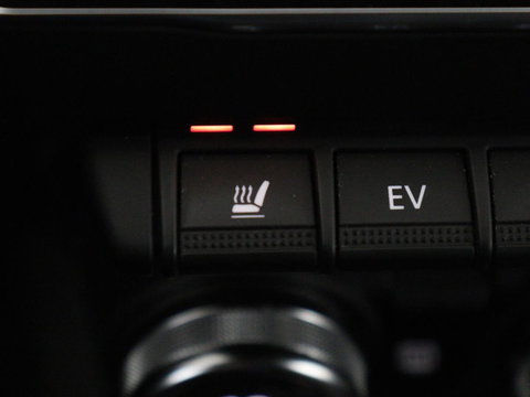 Renault Arkana 1.6 E-Tech Hybrid 145 R.S. Line | Panoramadak | Leder/Alcantara | Trekhaak | Stoelverwarming | Adaptive cruise | Camera | Carplay | Keyless | Park Assist | Full LED | Navigatie