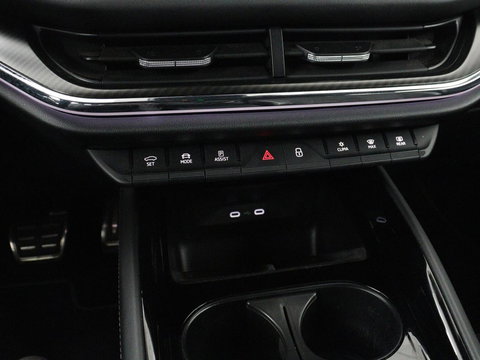 Škoda Enyaq iV 80 Sportline | SOH 91% | Panoramdak | Head-Up | Trekhaak | Adaptive cruise | 360 Camera | Stoelverwarming | Matrix LED | Memory | Carplay | Navigatie | Alcantara