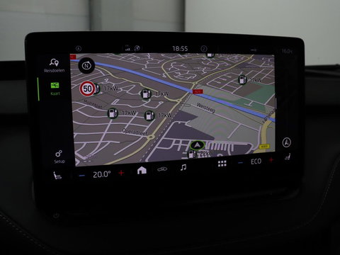 Škoda Enyaq iV 80 Sportline | SOH 91% | Panoramdak | Head-Up | Trekhaak | Adaptive cruise | 360 Camera | Stoelverwarming | Matrix LED | Memory | Carplay | Navigatie | Alcantara